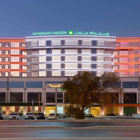 Wyndham Garden Muscat Al Khuwair Hotel Екстериор снимка