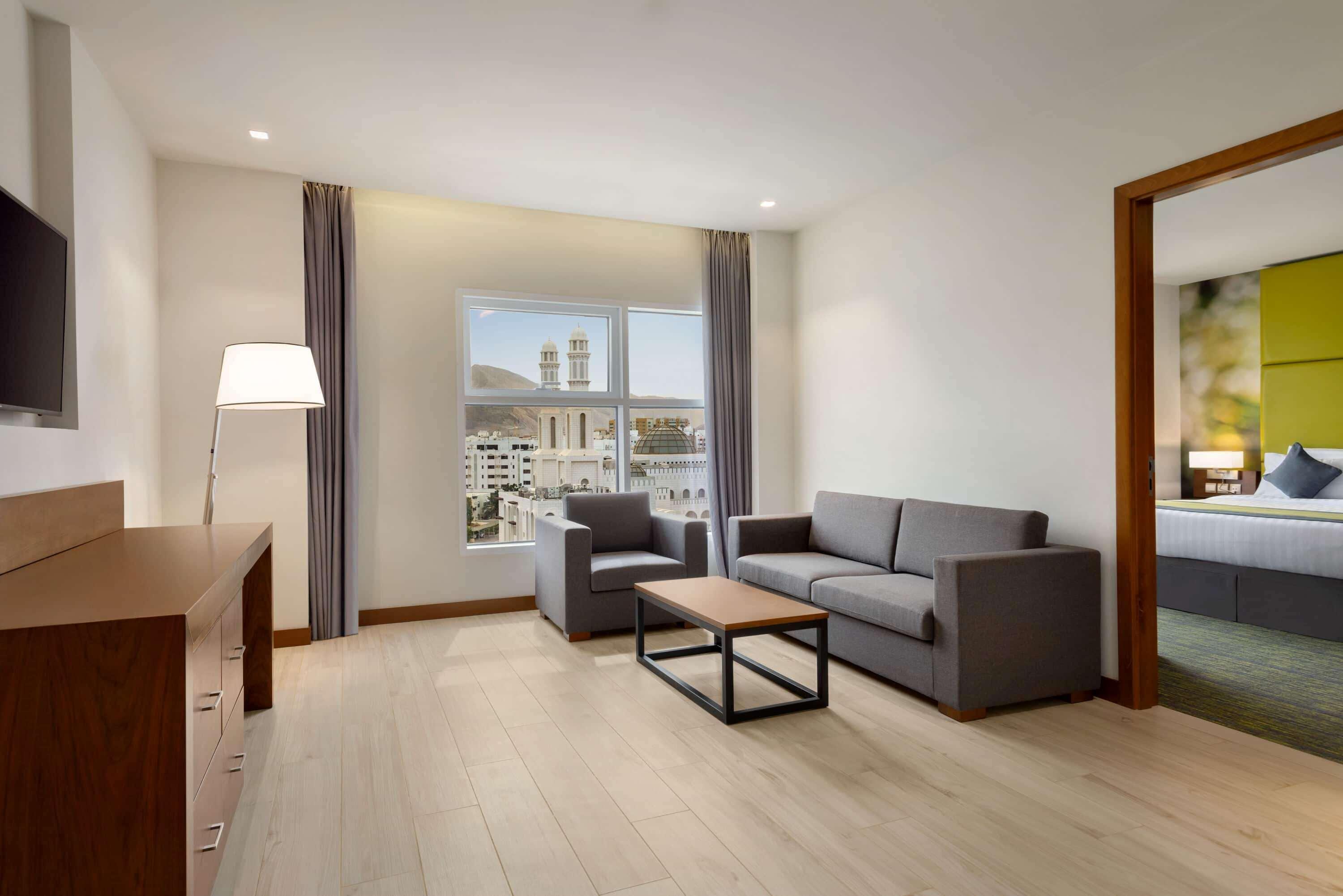 Wyndham Garden Muscat Al Khuwair Hotel Екстериор снимка