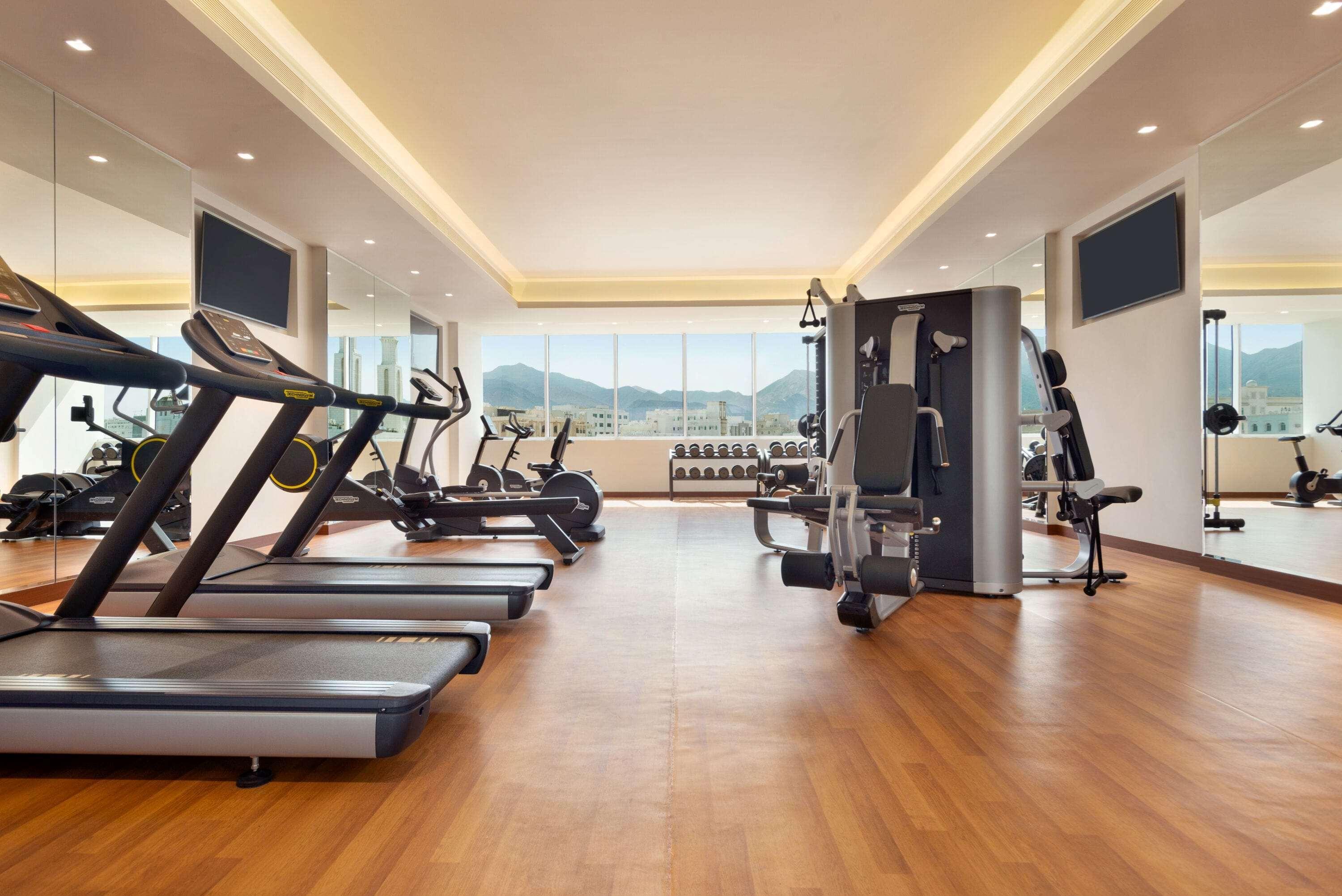 Wyndham Garden Muscat Al Khuwair Hotel Екстериор снимка