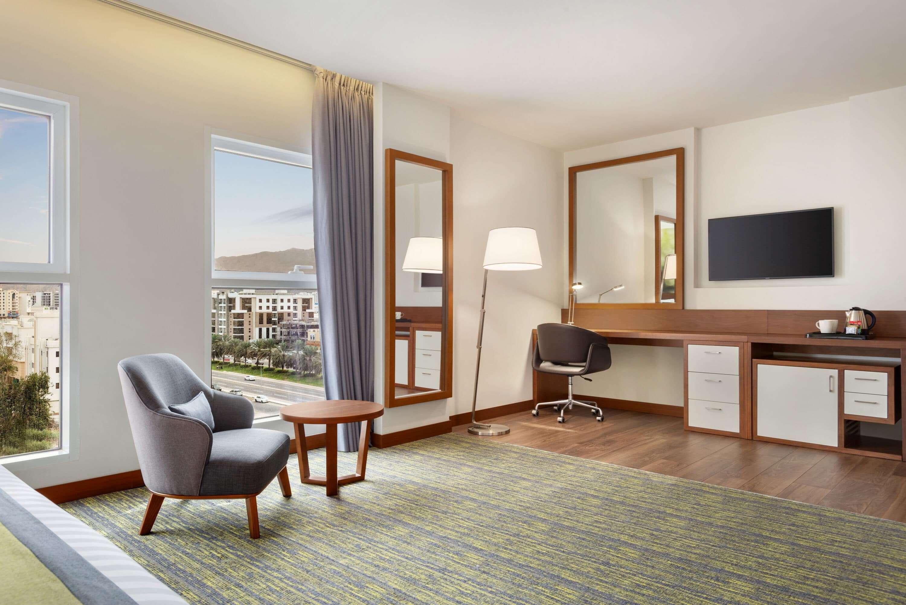 Wyndham Garden Muscat Al Khuwair Hotel Екстериор снимка